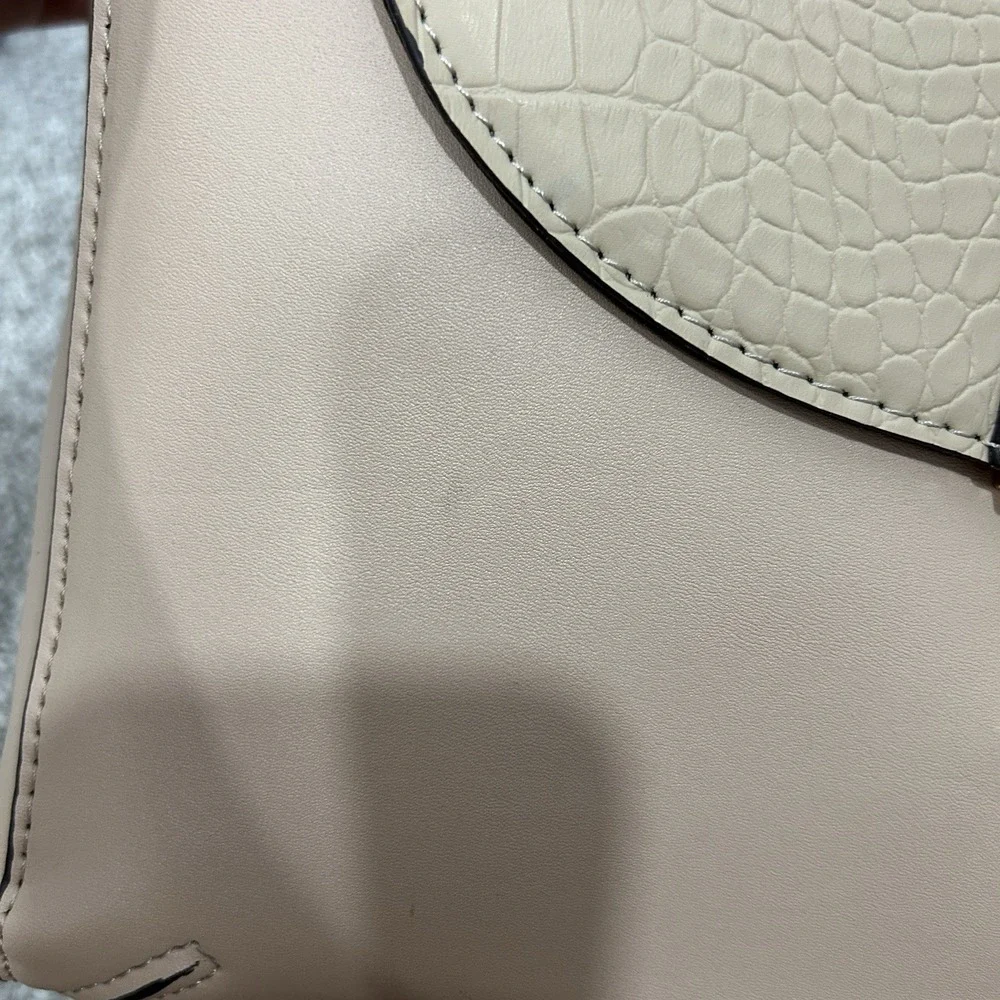 Trina Turk Handbag Purse Satchel In Cashmere NWT‎ Read**
